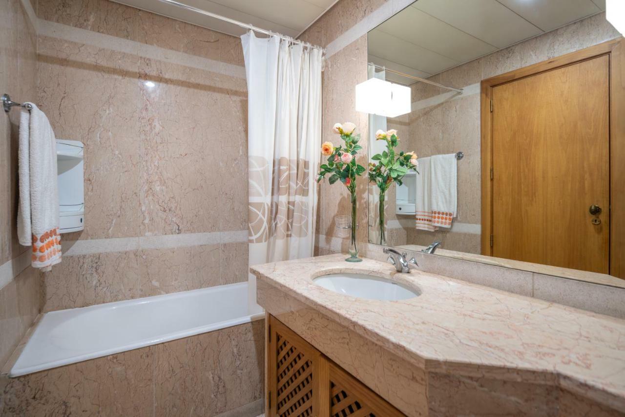 Miramar Apartment With Pool By Hr Madeira Funchal  Exteriör bild